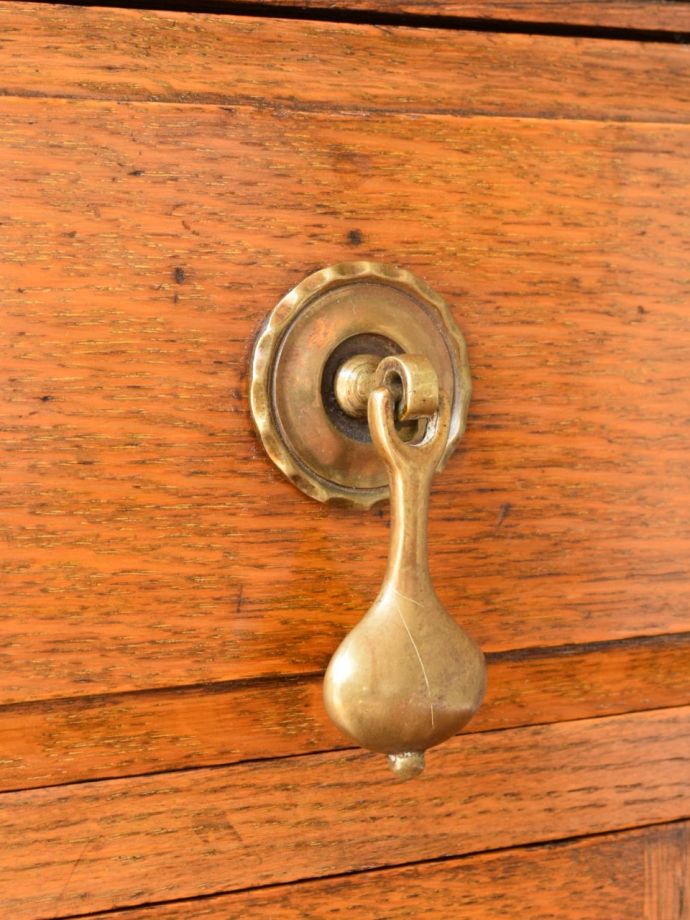 アンティーク家具の取っ手