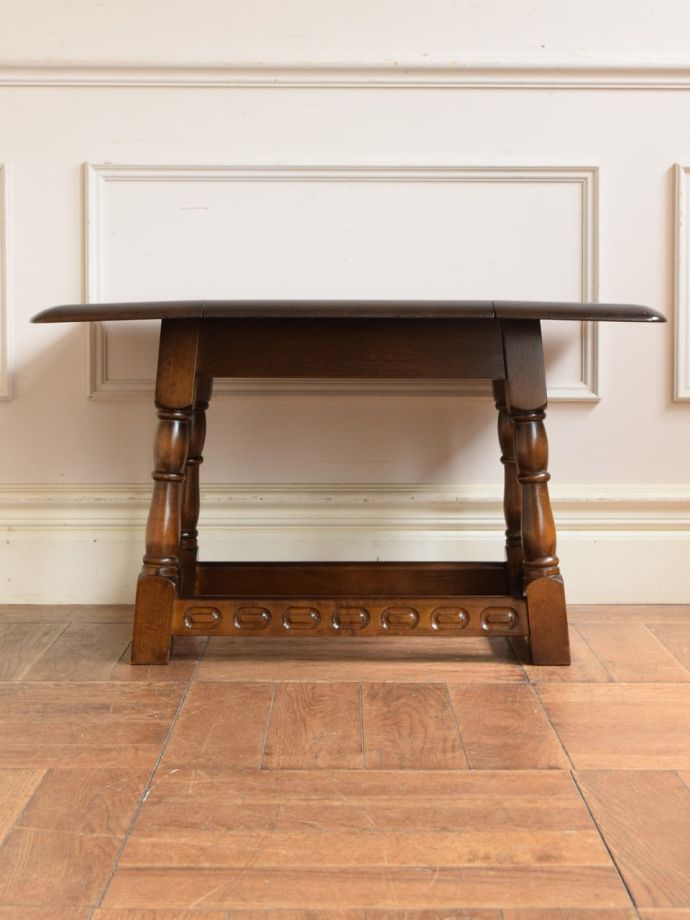 いろんな表情が楽しめるテーブル