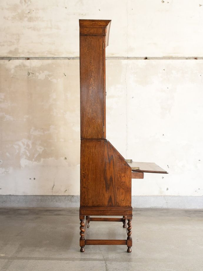 ビューローブックケースの側面