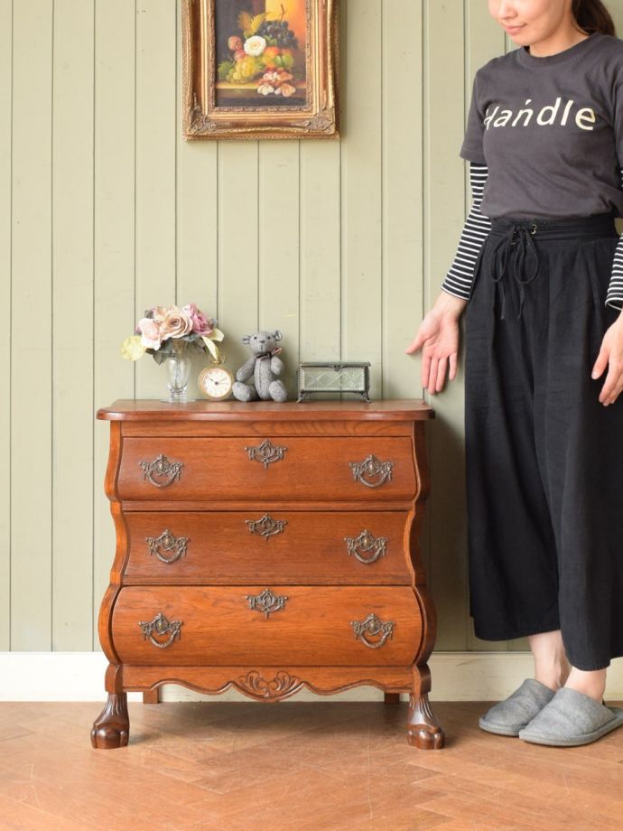 フランスのアンティークチェスト