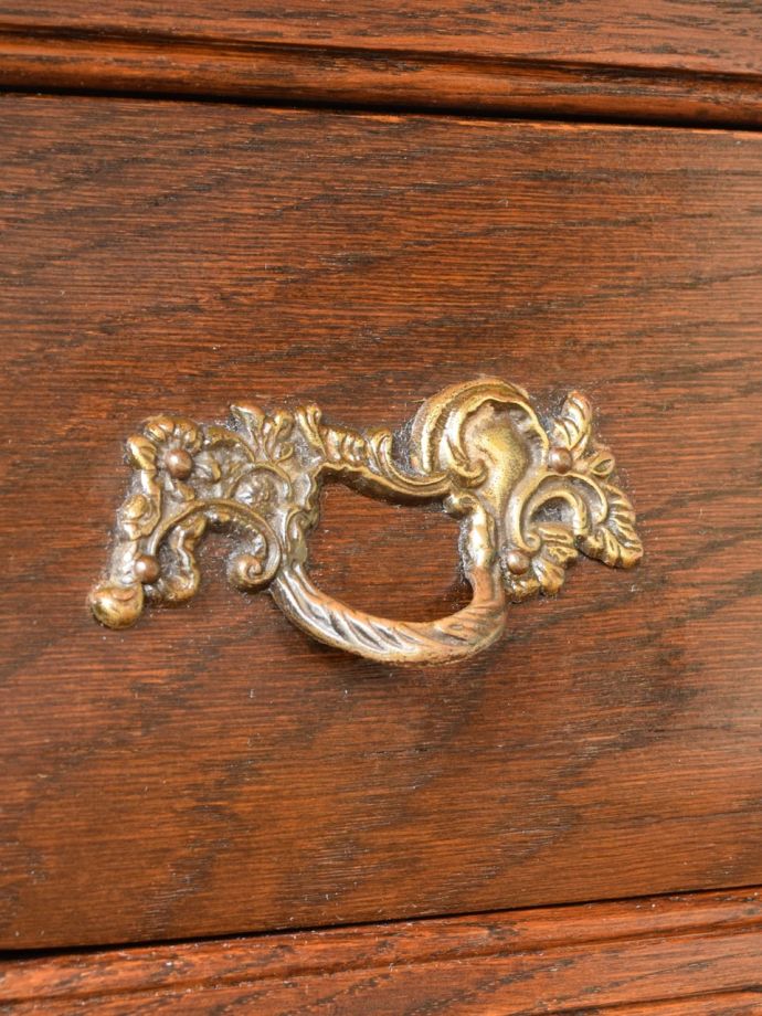 アンティークチェストの取っ手