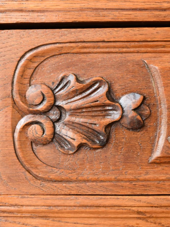 チェストのおしゃれな装飾