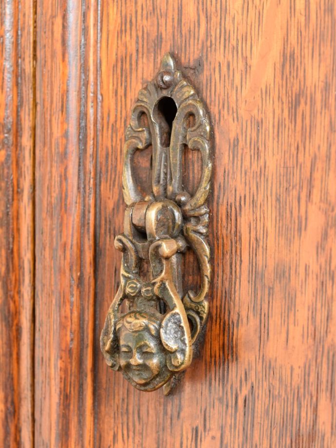 アンティーク家具の取っ手