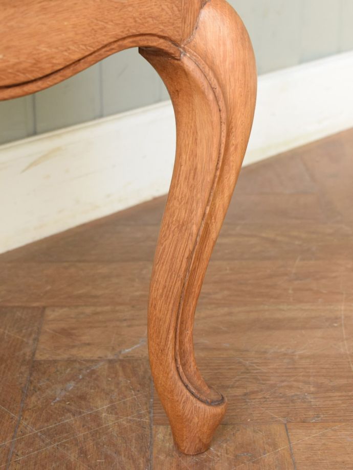 アンティーク家具の脚