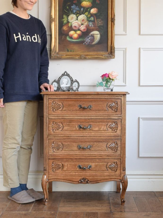 フランスのアンティークチェスト