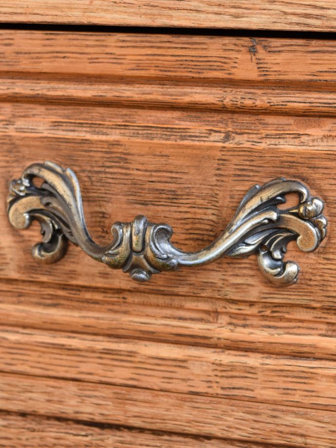 アンティークチェストの取っ手