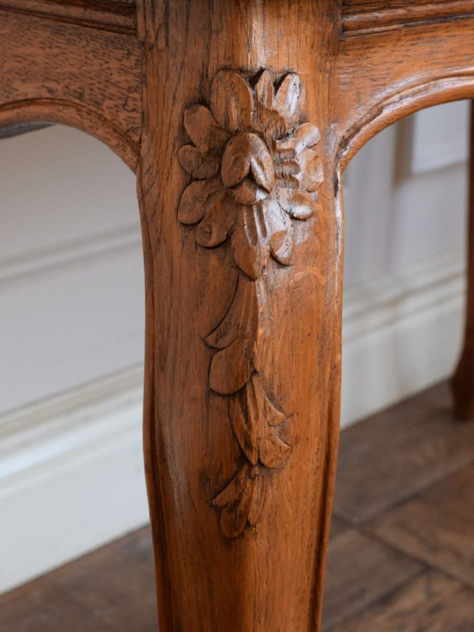 フランスらしい優美な装飾