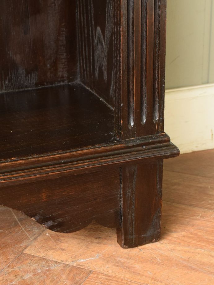 アンティーク家具の脚