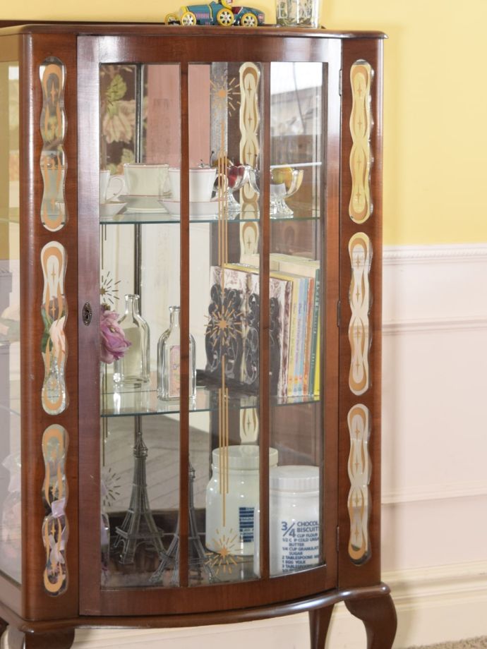 アンティークガラスの扉