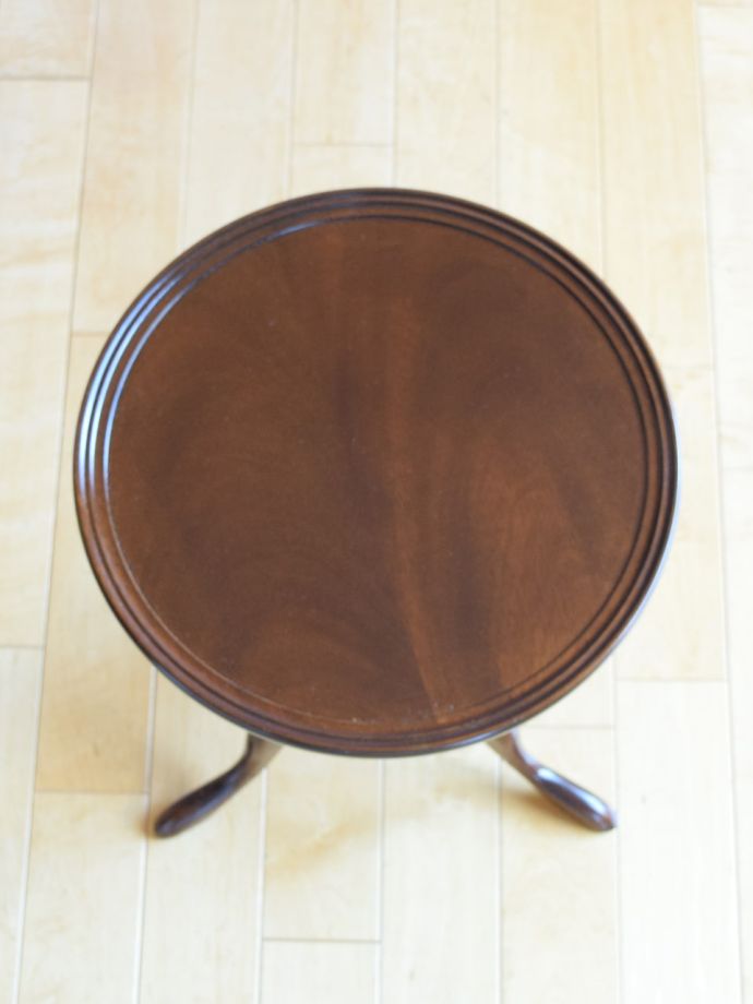 アンティークのテーブルの天板