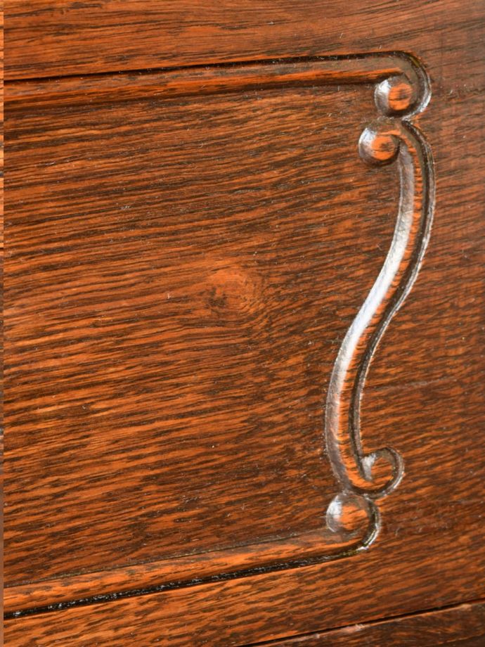 チェストの装飾