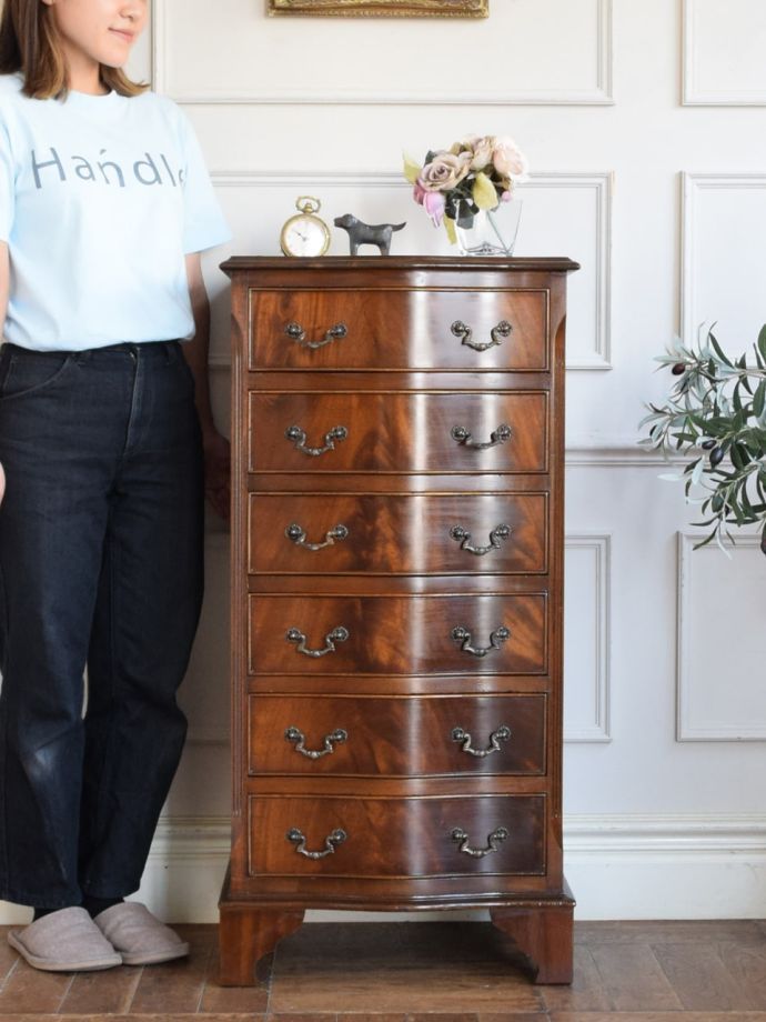 英国アンティークのチェスト、トールボーイ