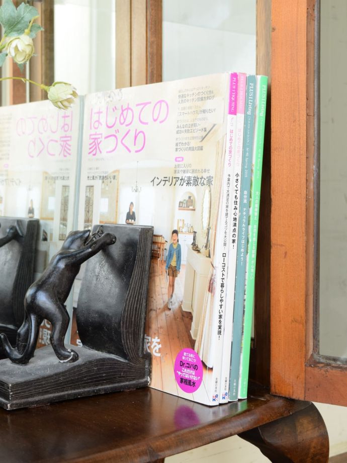 収納たっぷりのキャビネット