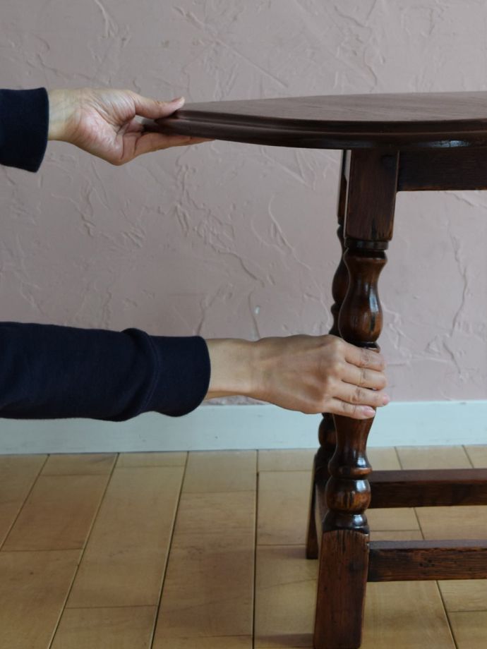 カンタンに伸び縮み出来ます。