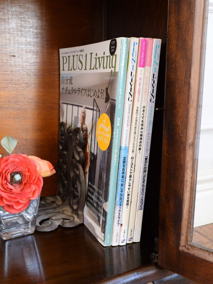 収納たっぷりのキャビネット