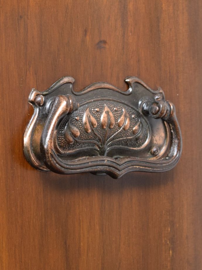 アンティーク家具の取っ手