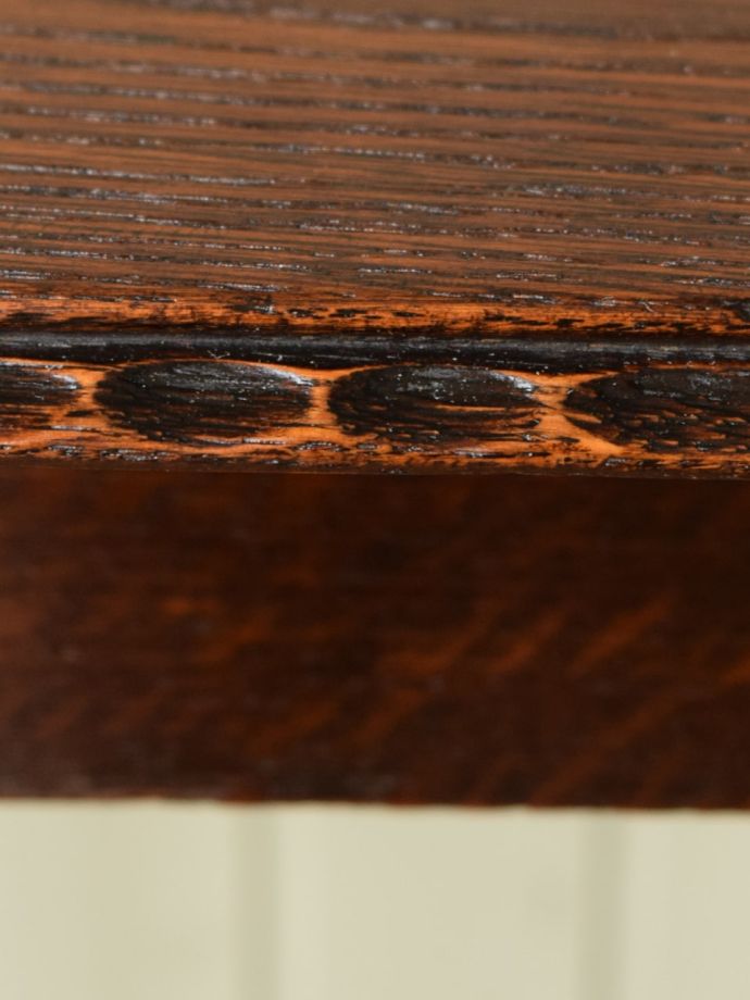 サイドテーブルの装飾