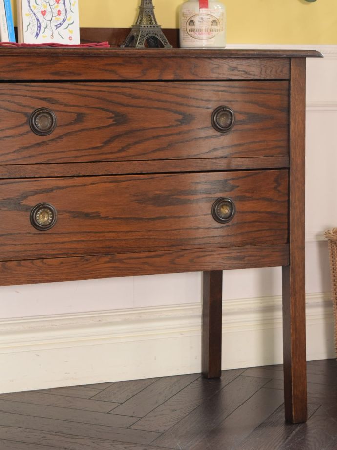 おしゃれなアンティークチェスト