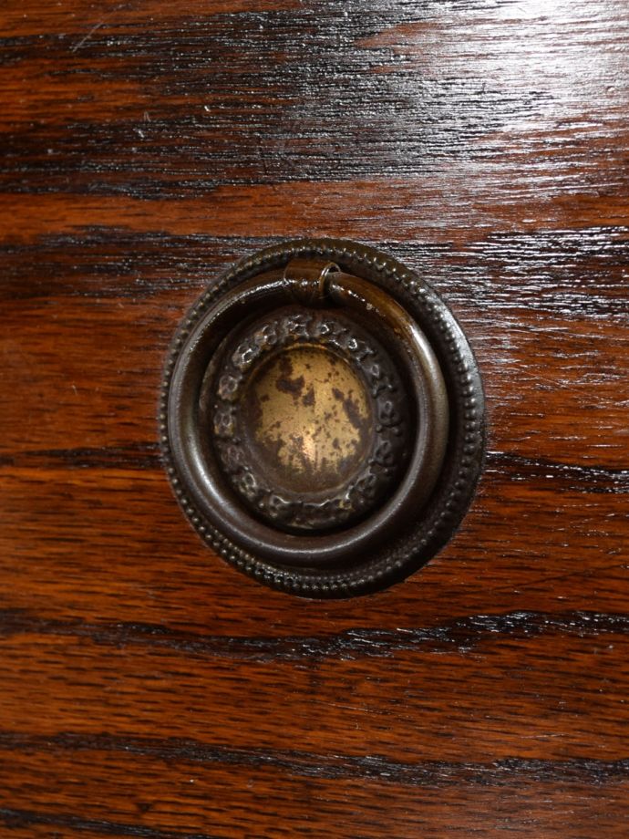 アンティークチェストの取っ手