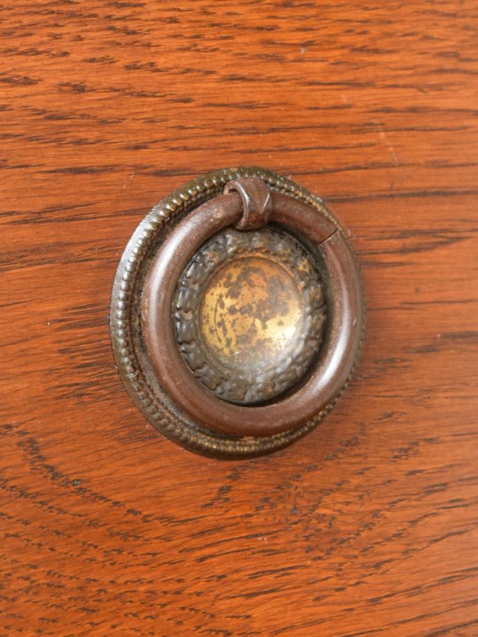 アンティークチェストの取っ手