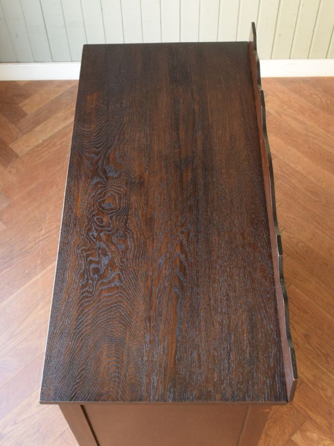 アンティークチェストの天板