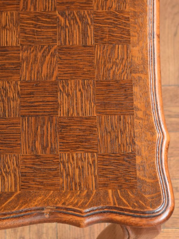 コーヒーテーブルの天板