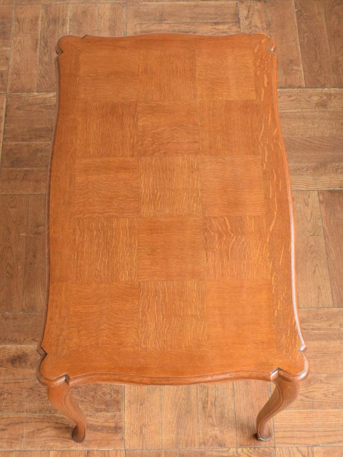 アンティークコーヒーテーブルの天板