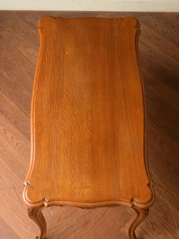 アンティークコーヒーテーブルの天板