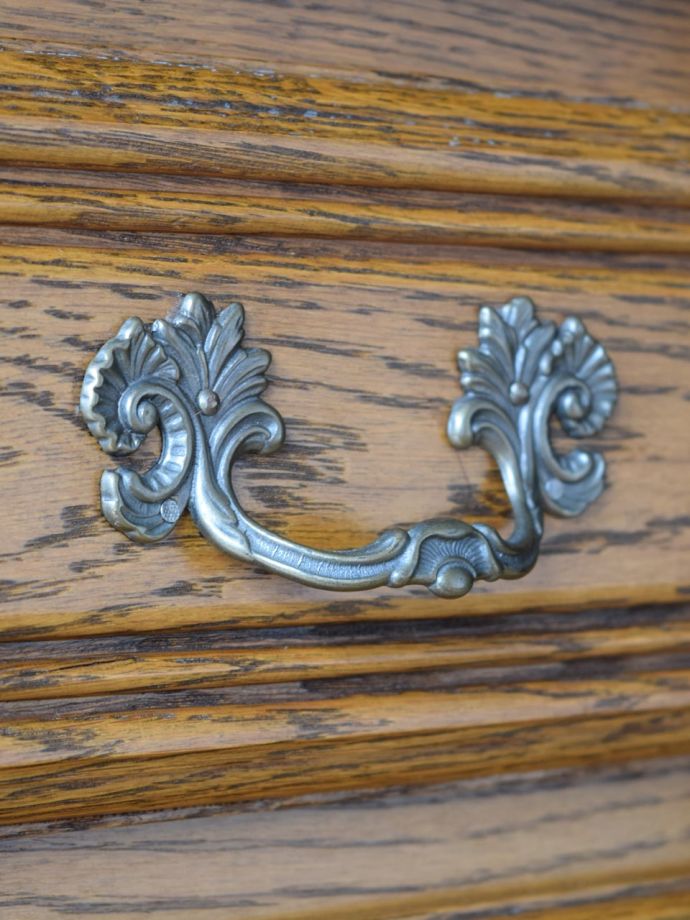アンティークチェストの取っ手
