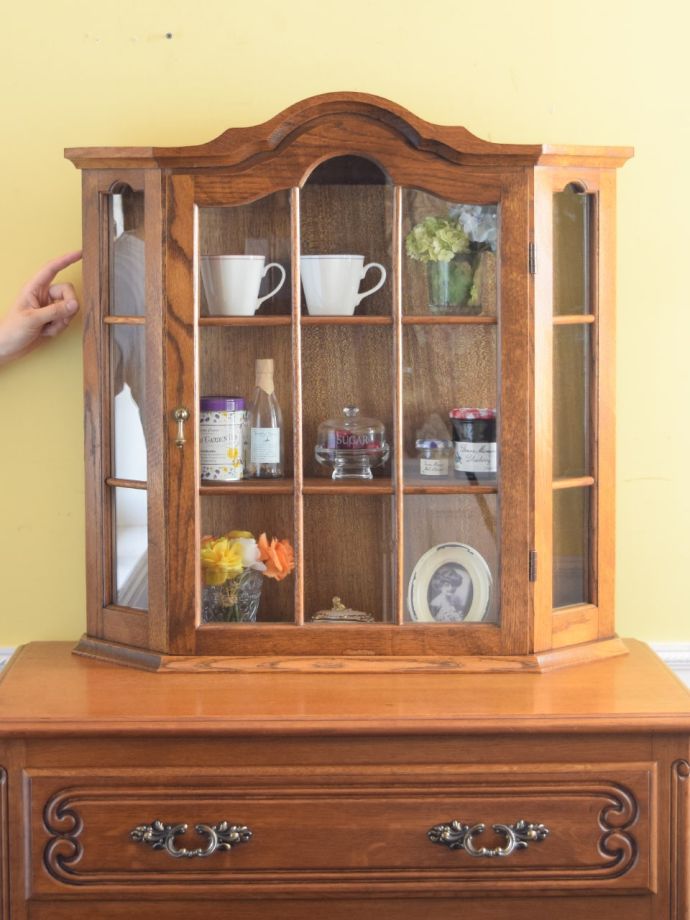 フランスのアンティークウォールキャビネット