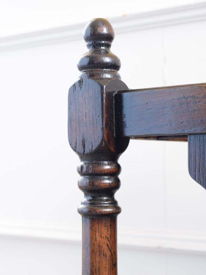 アンティークらしい彫