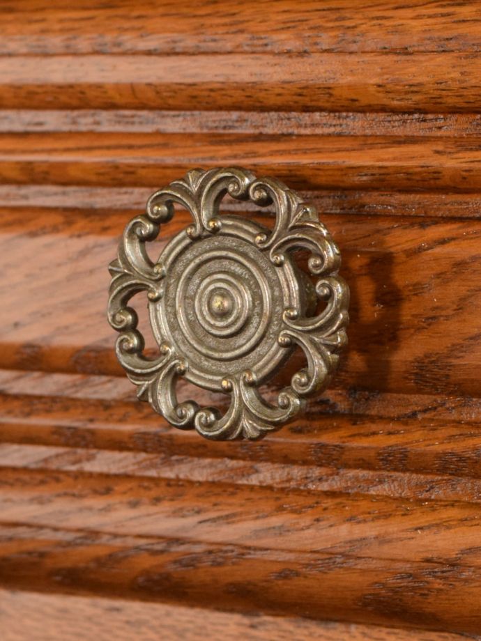 アンティークチェストの取っ手