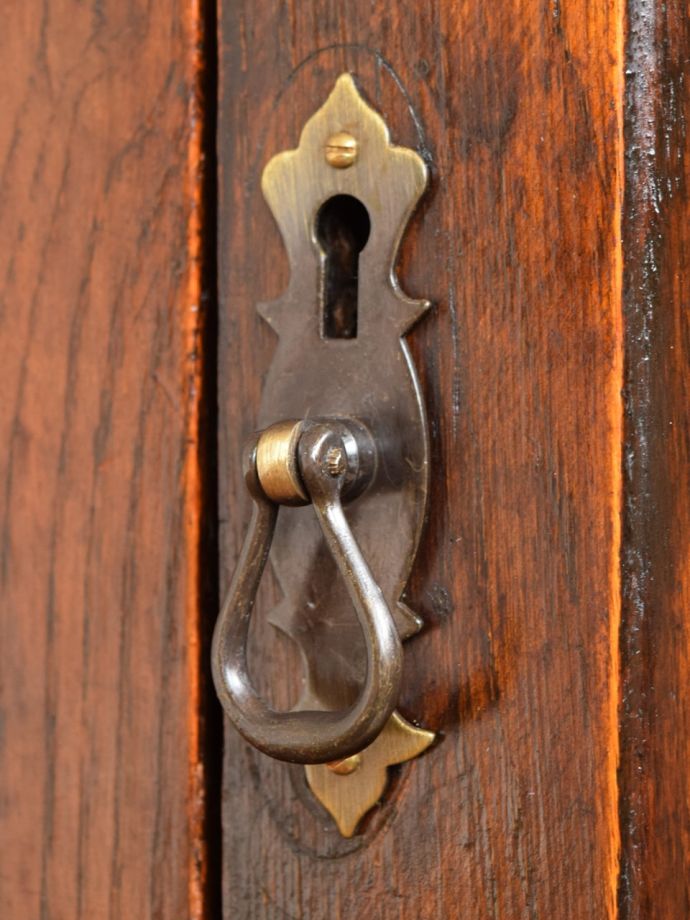 アンティーク家具の取っ手