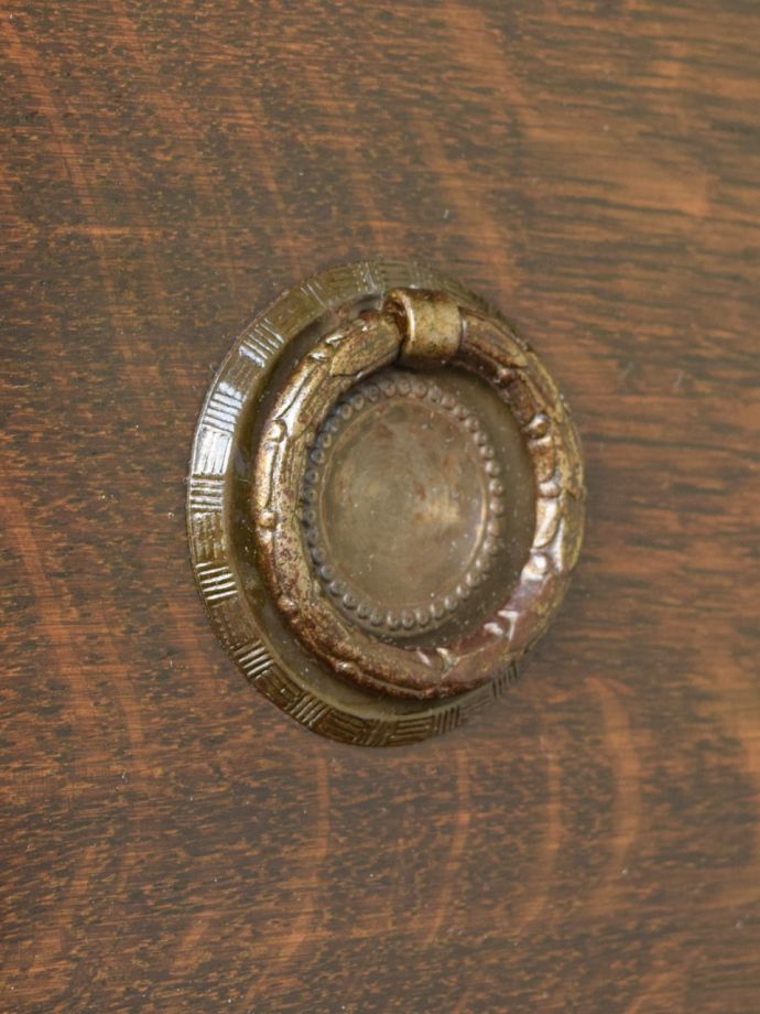 アンティークチェストの取っ手