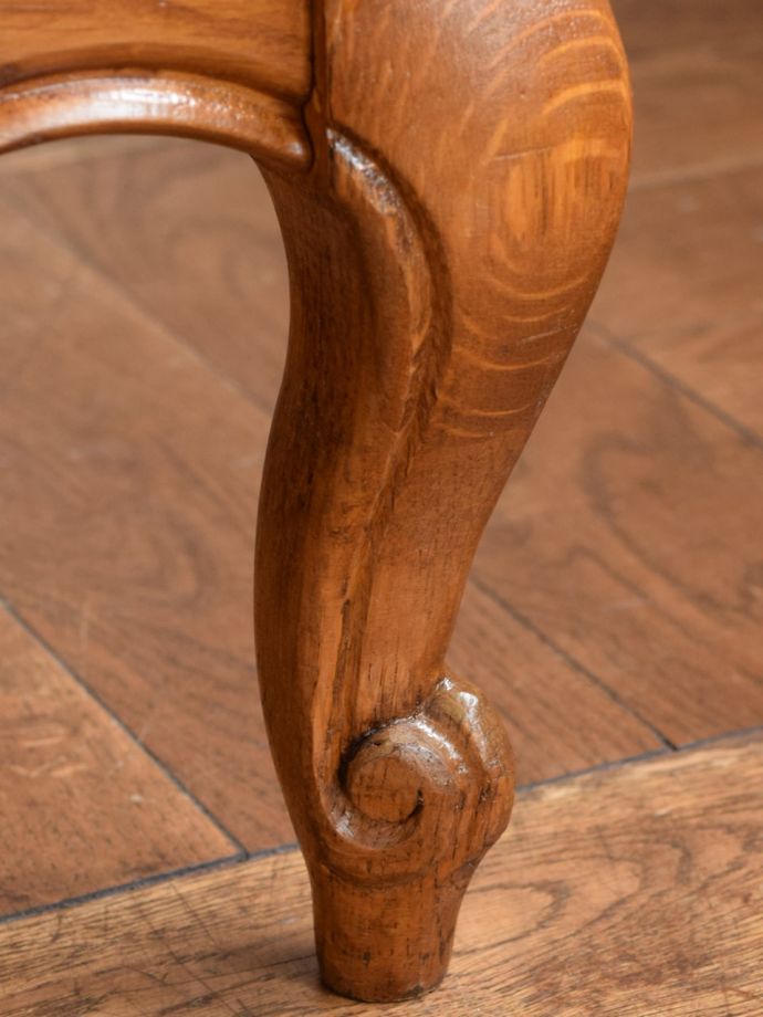 アンティーク家具の脚