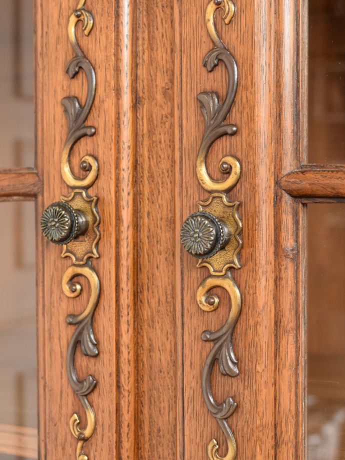 アンティーク家具の取っ手