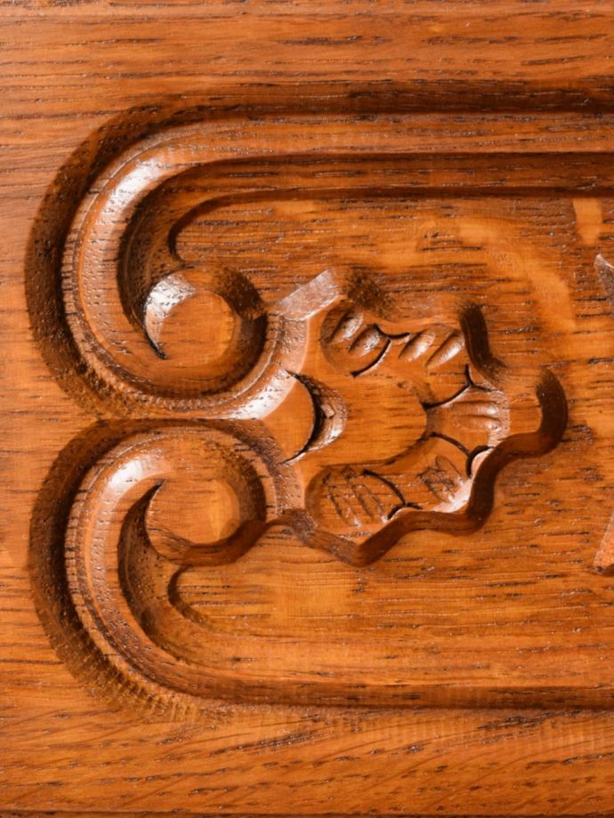 チェストのおしゃれな装飾