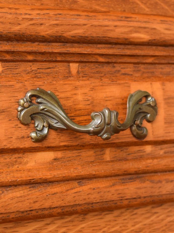 アンティークチェストの取っ手