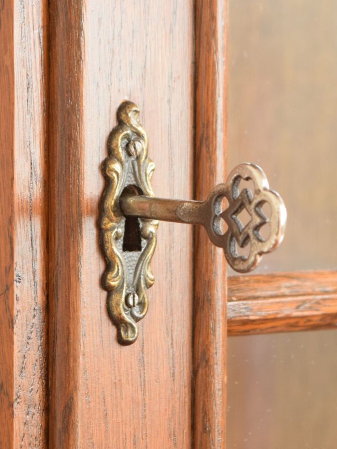 アンティーク家具の取っ手