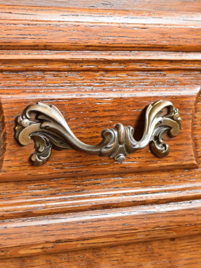 アンティーク家具の取っ手