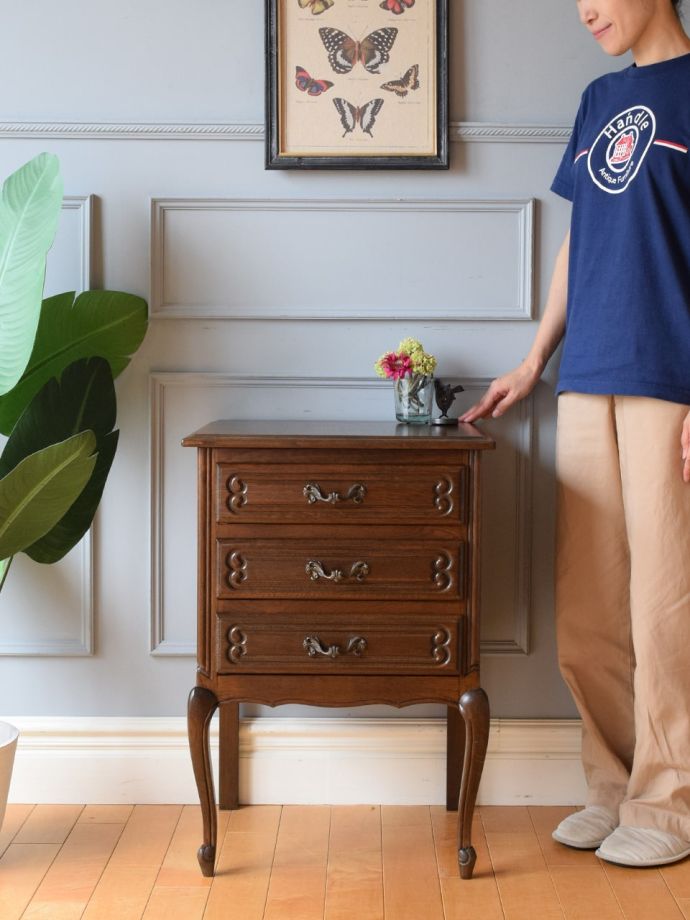 フランスのアンティークチェスト