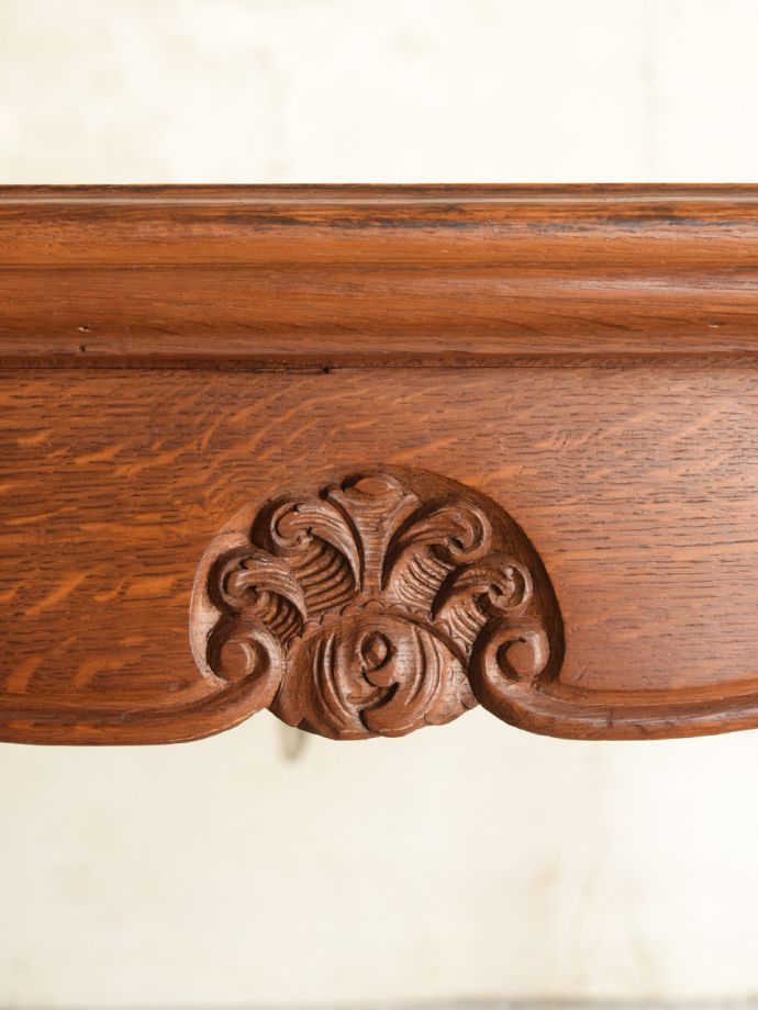 フランスらしい優美な装飾