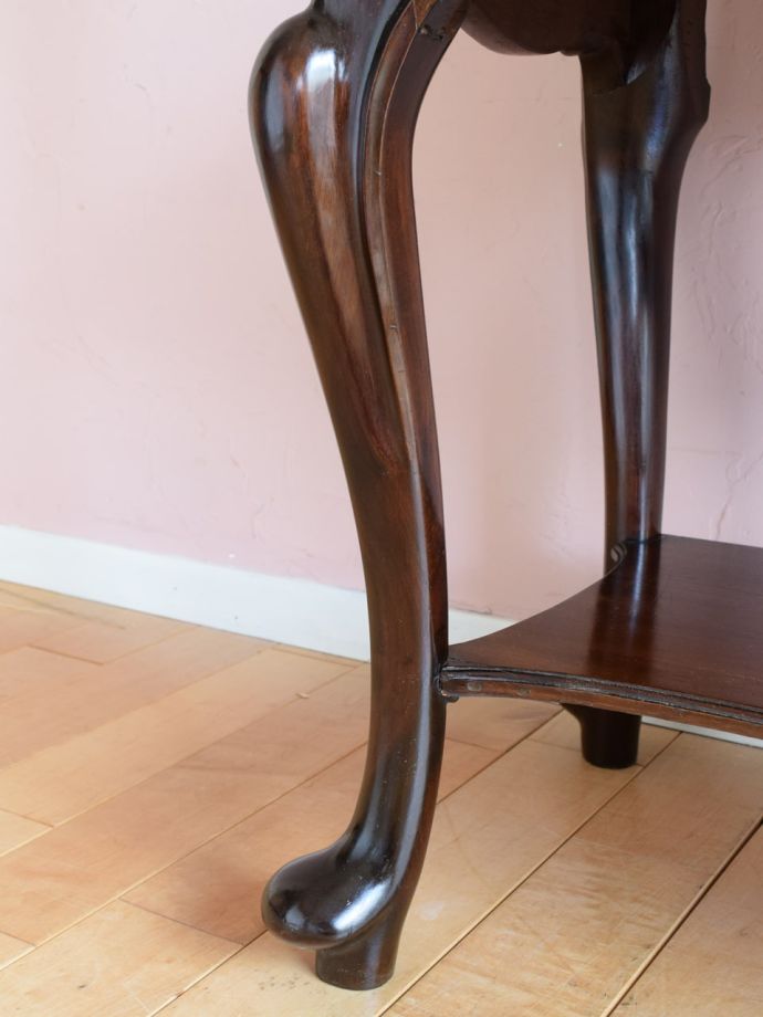 アンティーク家具の脚