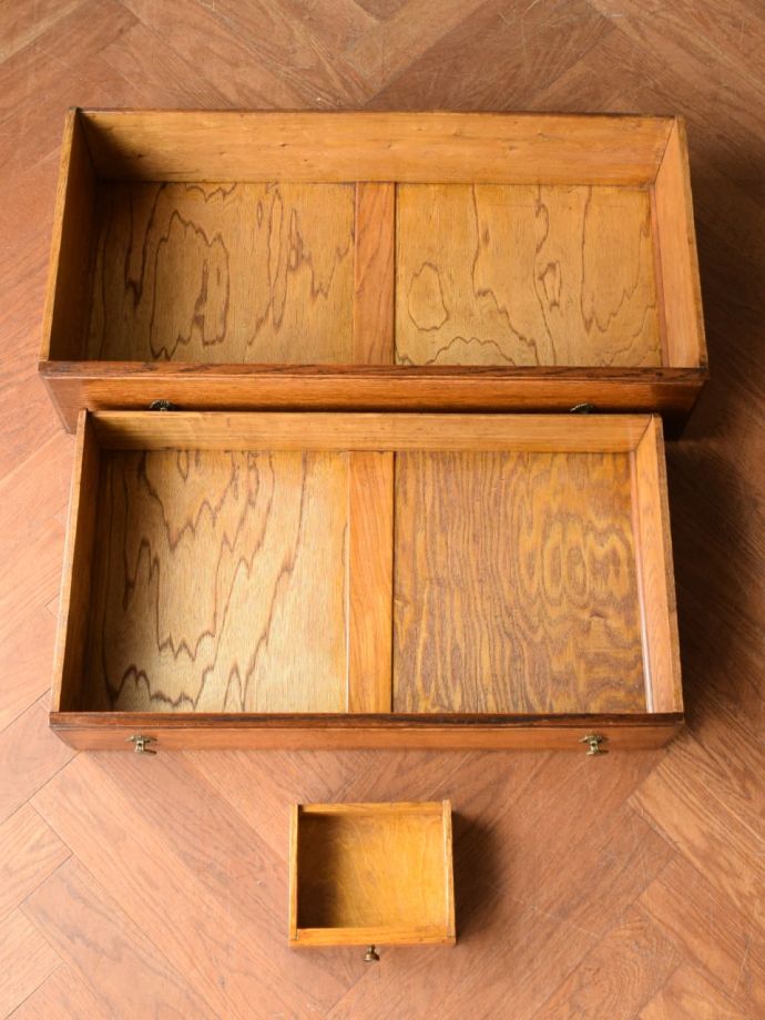 ビューローの引き出し