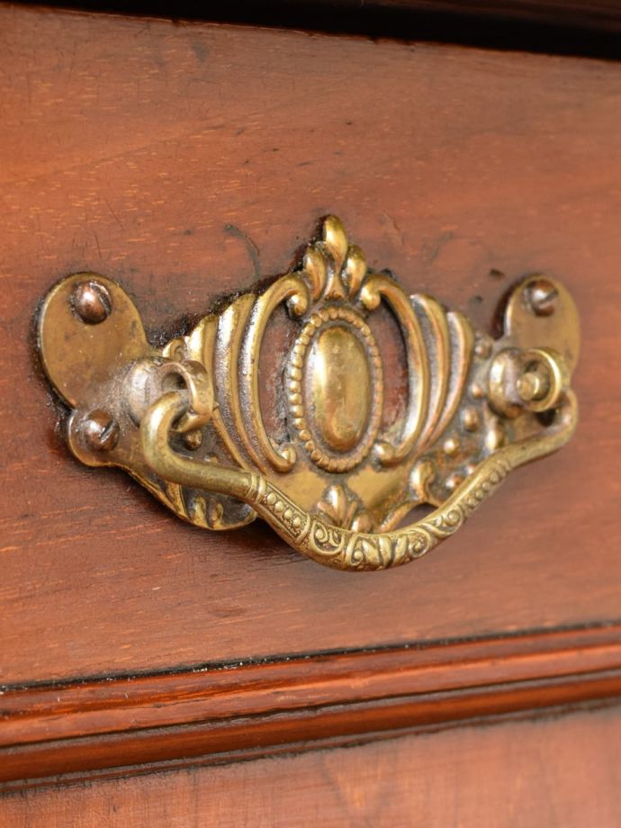 アンティーク家具の取っ手