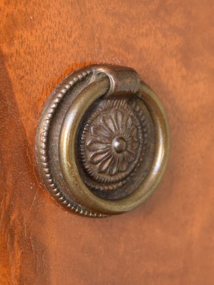 アンティークチェストの取っ手