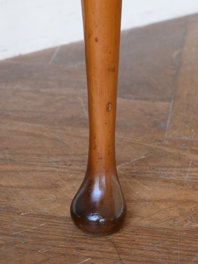 アンティーク家具の脚