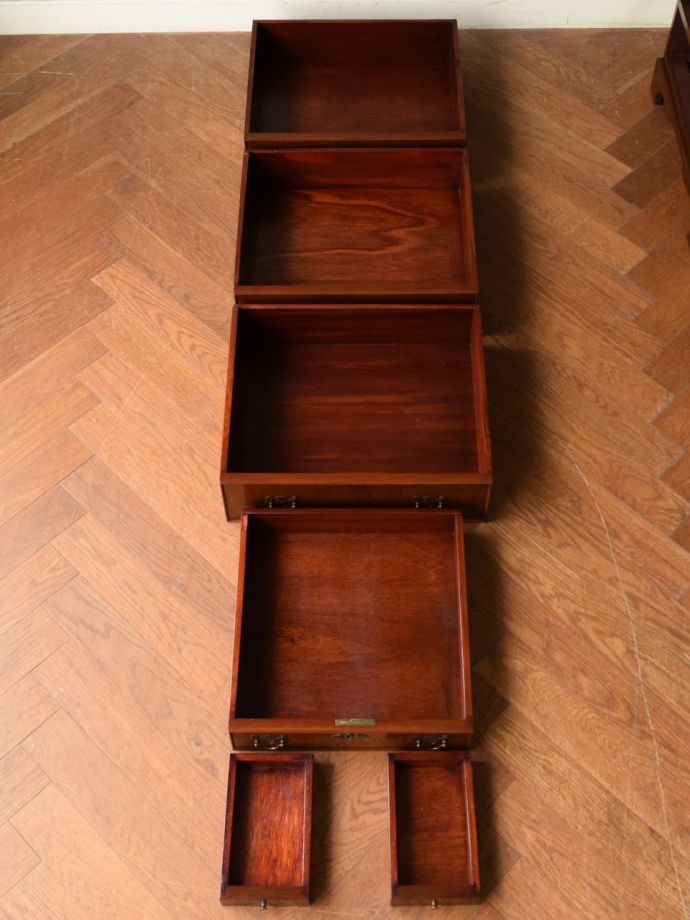 ビューローの引き出し