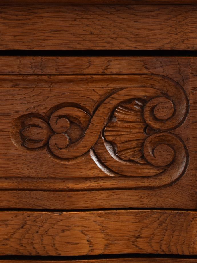 チェストの装飾