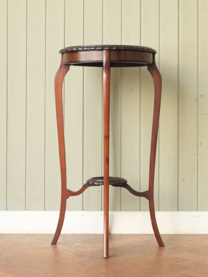 プランツスタンドの側面